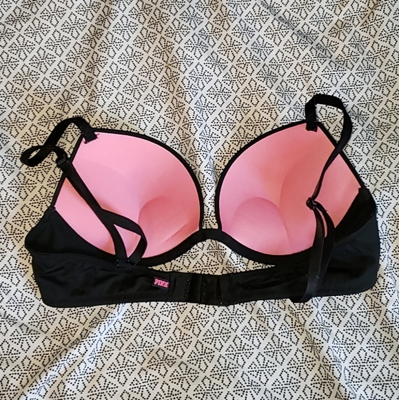 PINK Victoria's Secret Other - PINK Victoria's Secret super push up bra